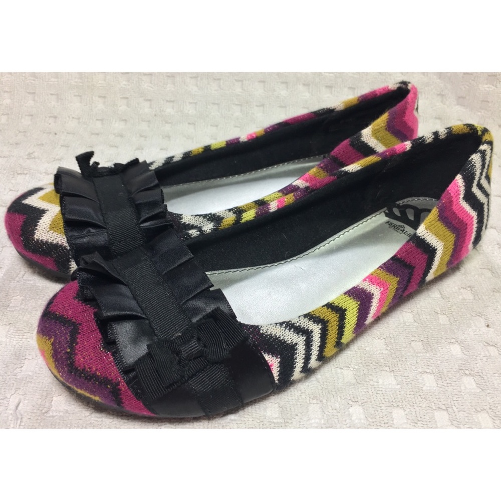 Fergalicious 'Alana' Ballet Flats by Fergie Sz 6.5